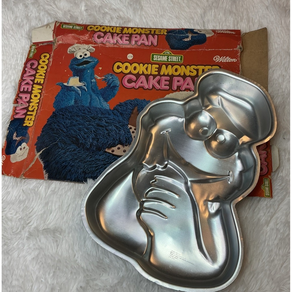 Vintage 1977 Sesame Street Cookie Monster 14 1/2" Cake/mold‎ Pan